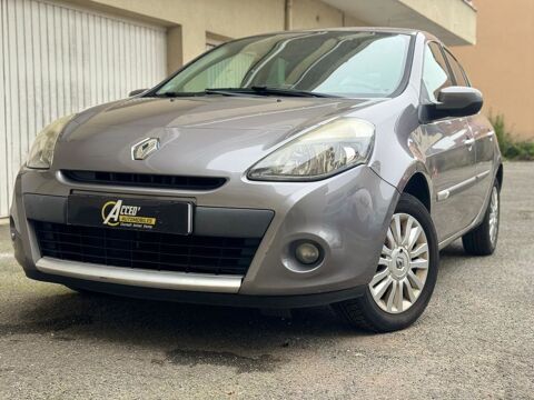Renault clio iii 1.2 16V 75 Dynamique TOMTOM 5P
