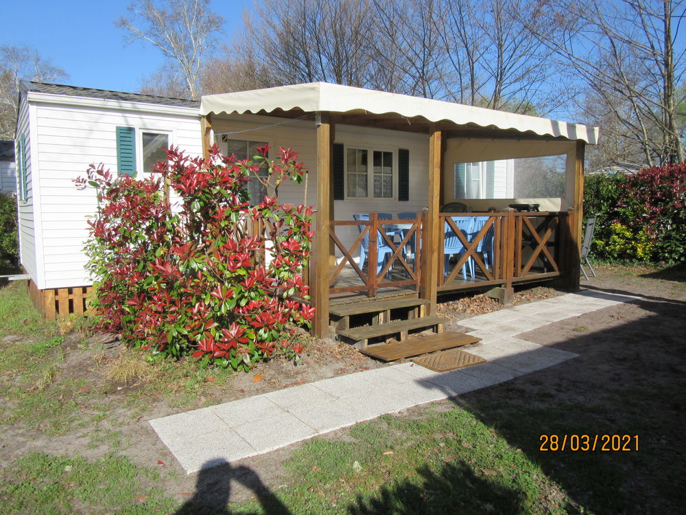   Grand Mobil Home climatisé et Ombragé  Aquitaine, Sainte-Eulalie-en-Born (40200)