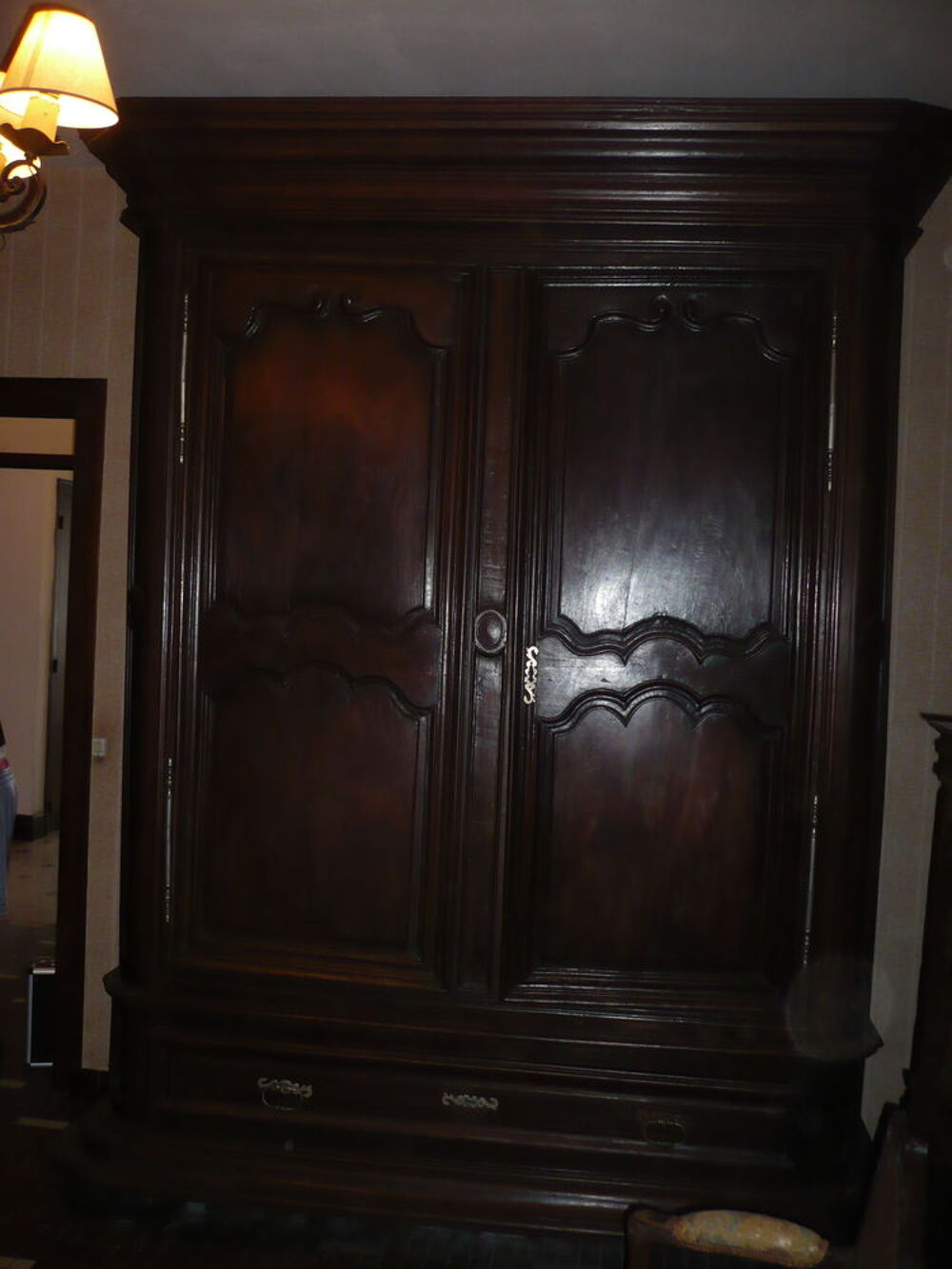 meubles anciens pouvant convenir dans maison bourgeoise Meubles