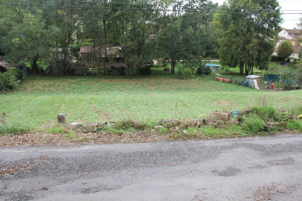 Vente Terrain Terrain 1535m²  CU BIRAS 24310 Biras