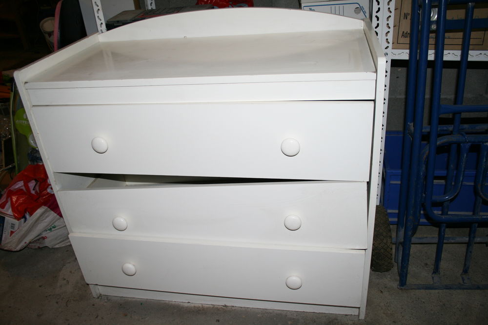 Commode/Table &agrave; langer Meubles