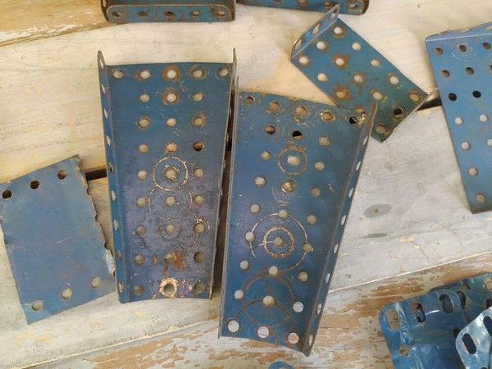 Ancien Jeu Meccano Pi&egrave;ces Accessoires Plaques Divers Lot 01 