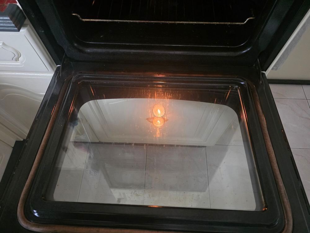 Four encastrable Brandt Pyrolyse Multifonction Electroménager