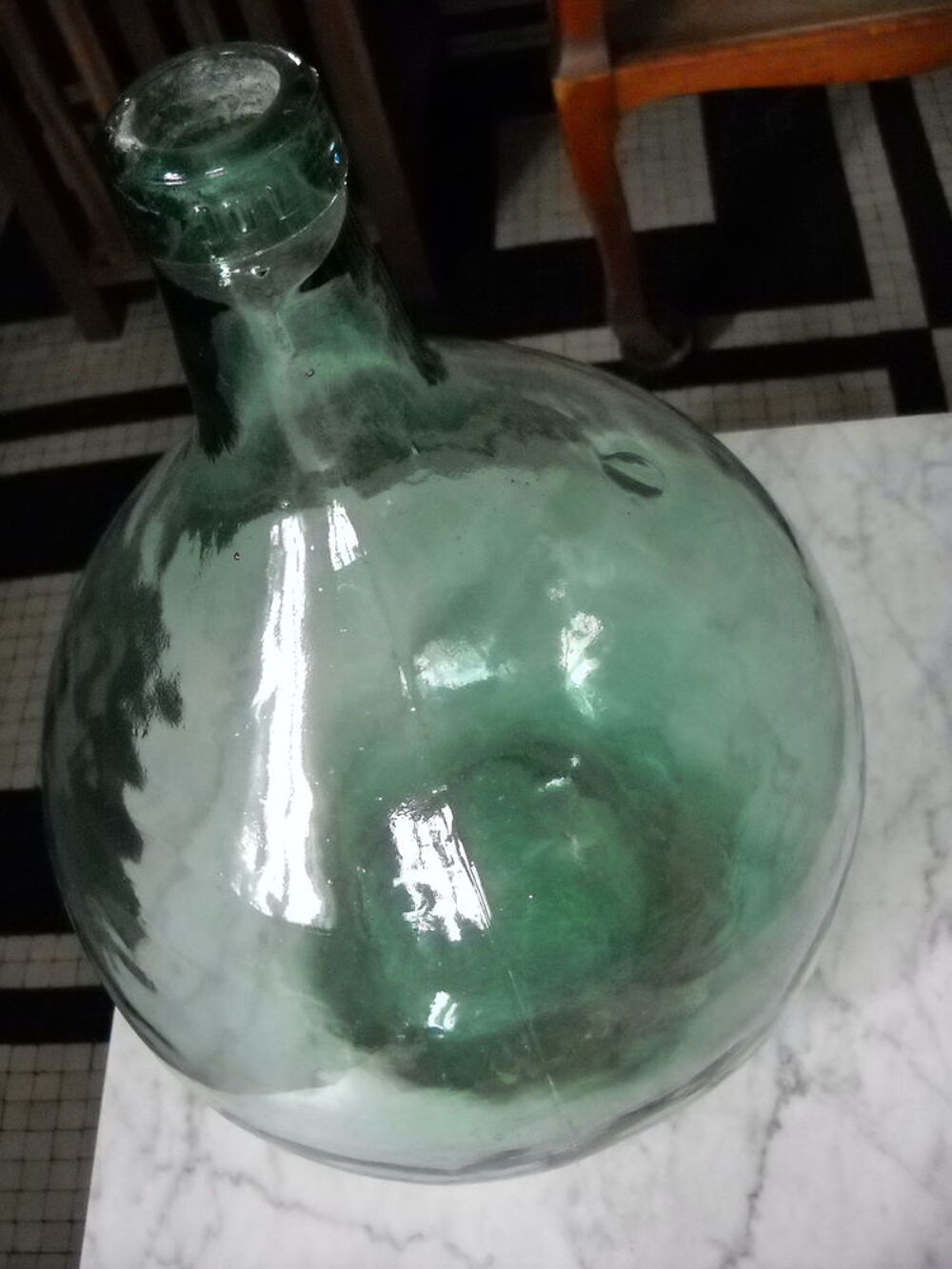 Dame-jeanne en verre souffl&eacute; 10 litres D�coration