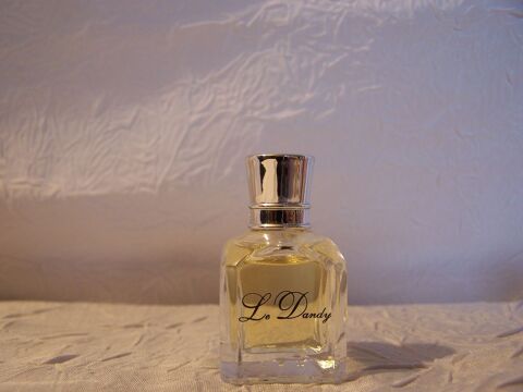 Miniature de parfum d'Orsay Le Dandy 4 Plaisir (78)