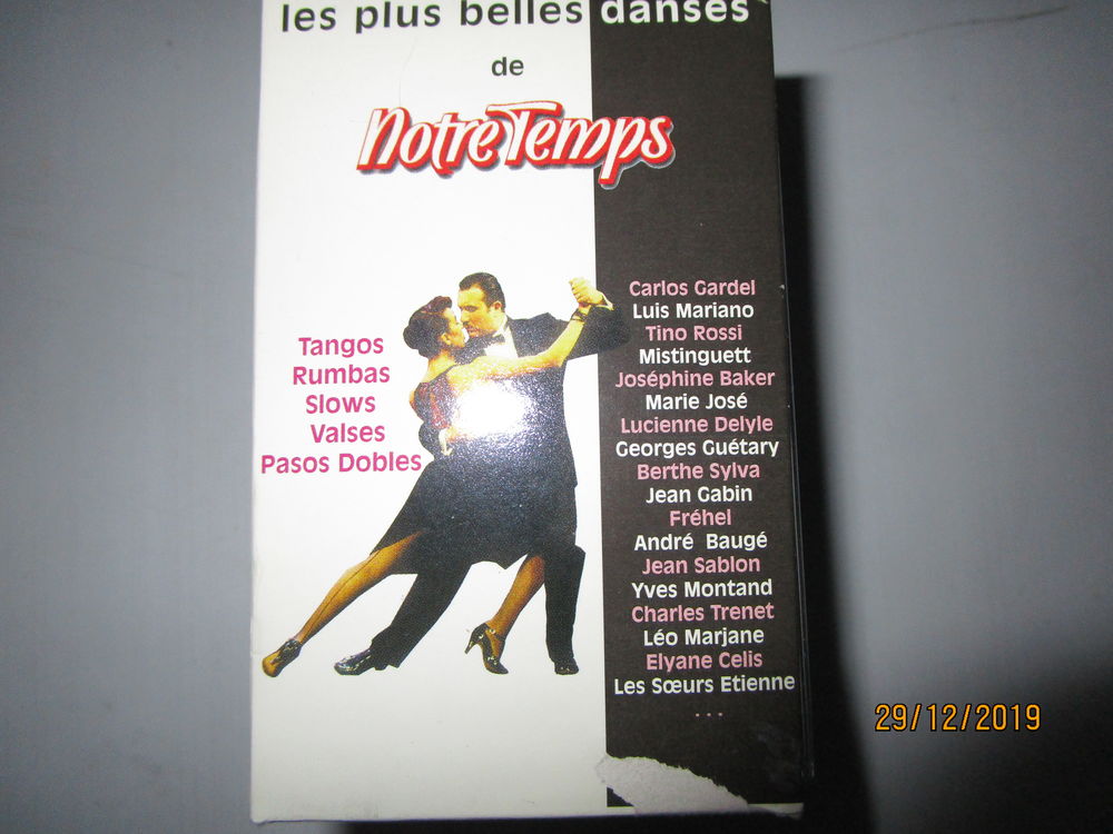 lot de 6 cassettes audio danses CD et vinyles