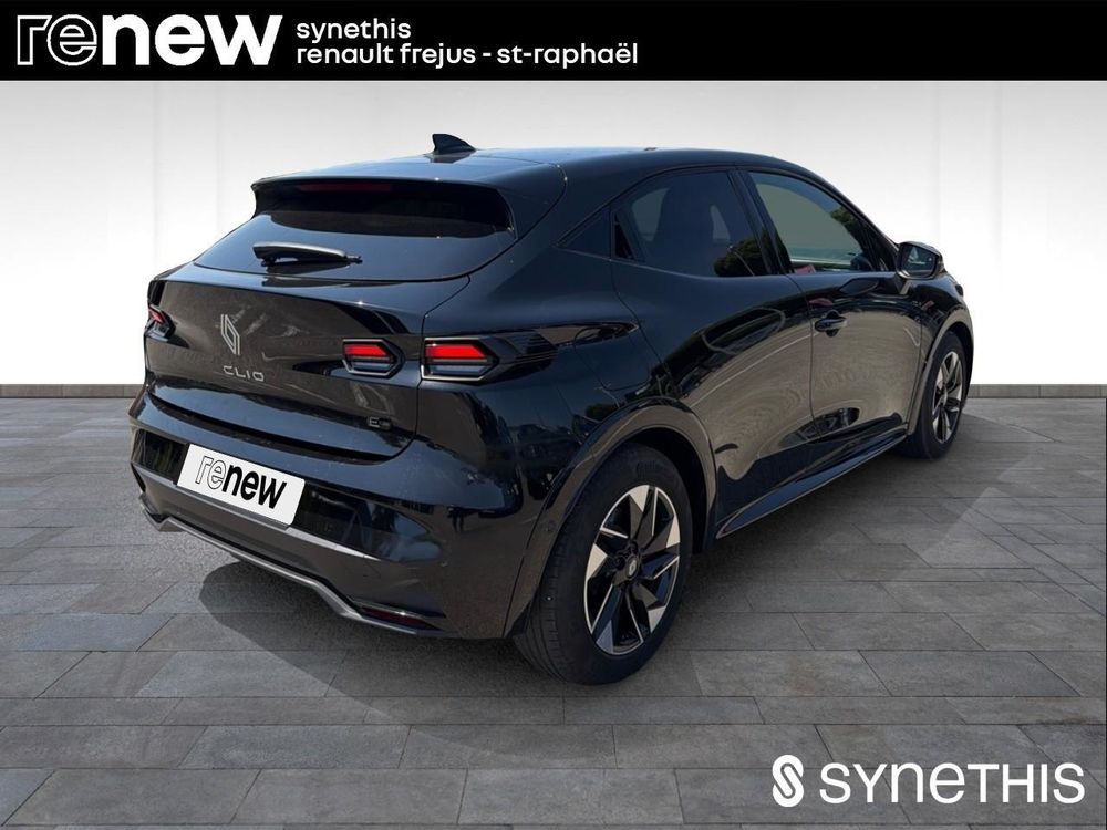Clio VI Clio E-Tech full hybrid 160 ch Techno 2026 occasion 83600 Fr&eacute;jus