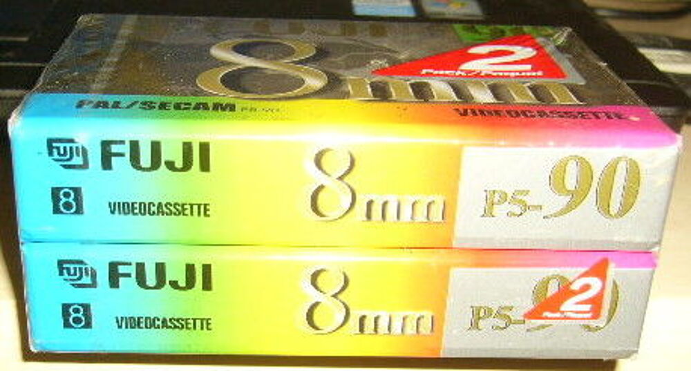 pack de 2 cassettes 8mm/9&agrave;mn FUJIFILM neuf Photos/Video/TV