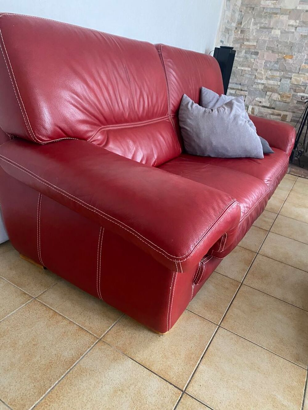 canap&eacute; cuir rouge x2 Meubles