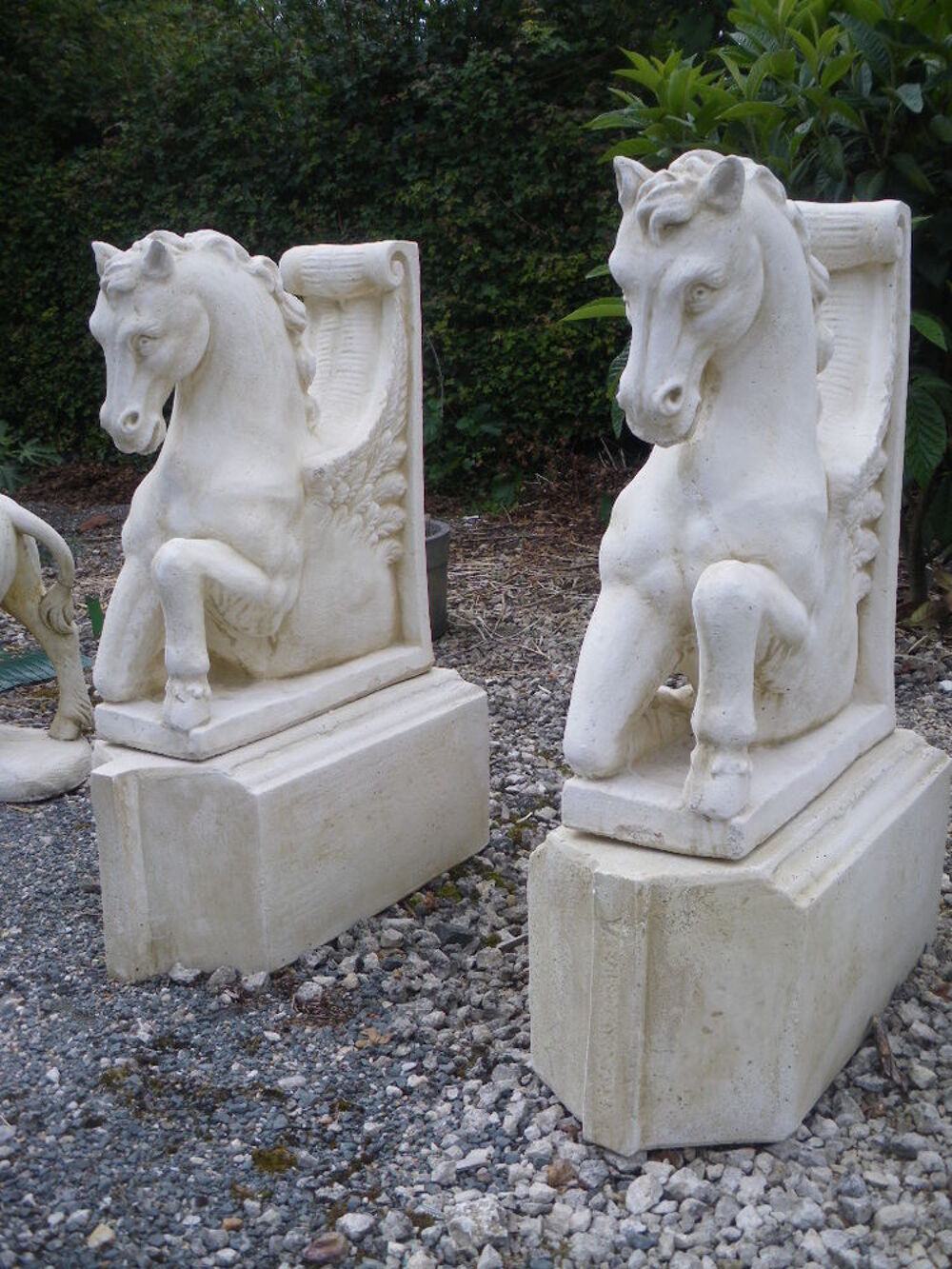 Statue de cheval en pierre, fontaine Décoration