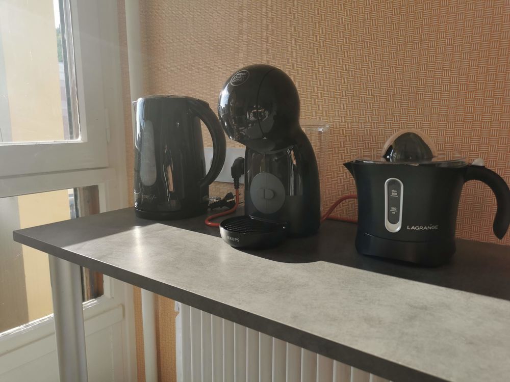 Location Colocation Chambre meublée avec balcon - Evreux - Colocation étudiante Évreux