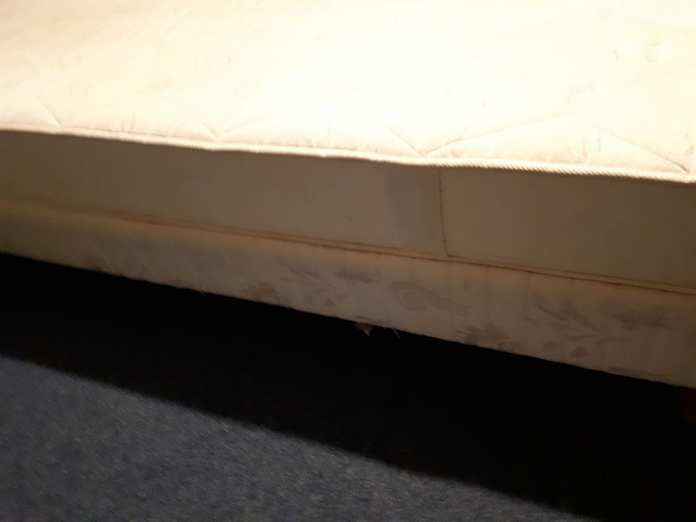 Sommier +matelas en 140 Meubles
