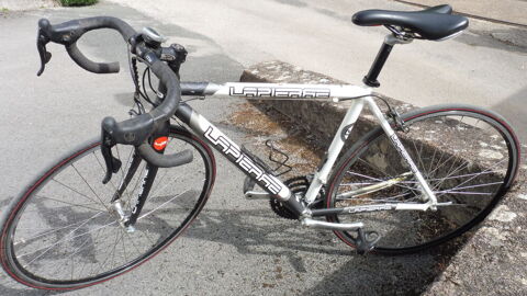 Vélo de route  LAPIERRE Homme/Femme Besançon (25)