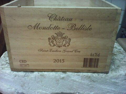 Caissede vin, anciennes; en bois 15 Saint-M�dard-en-Jalles (33)