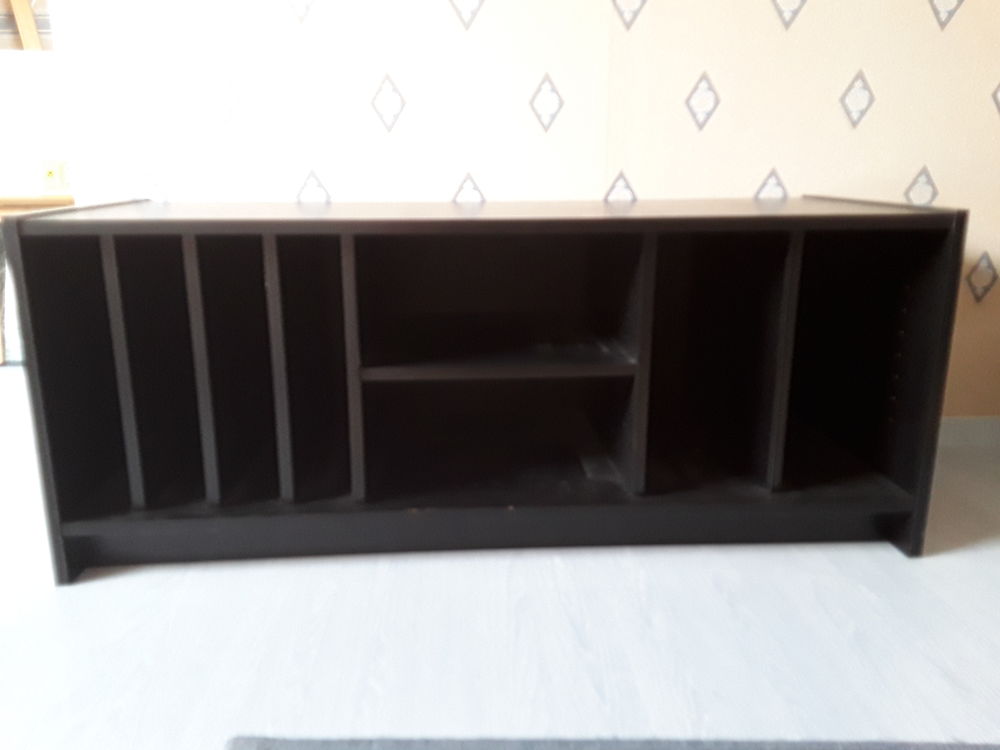 Meuble t&eacute;l&eacute; bas Meubles