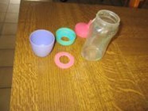 Biberon tupperware vintage et autres mod�les 3 M�rignies (59)