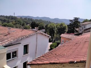  Appartement à louer 3 pièces 63 m²