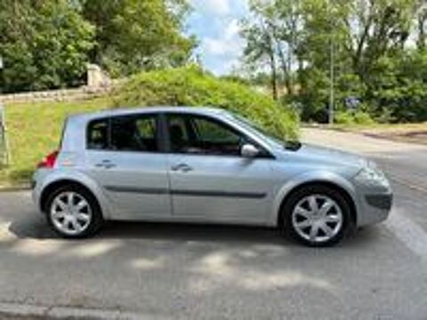 M&eacute;gane II 1.6 16V Carminat 2006 occasion 77450 Montry