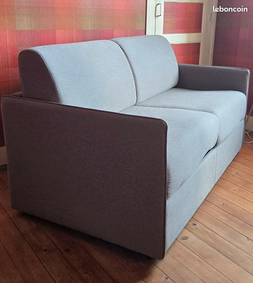 CANAPE CONVERTIBLE TRES BON ETAT Meubles