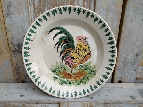 Assiette Plat Creux au Coq Faence de Gien Terre de Fer 
25 Loches (37)