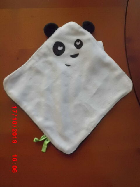 DOUDOU PANDA PLAT CARREFOUR 13 Oignies (62)