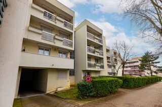  Appartement  vendre 4 pices 81 m