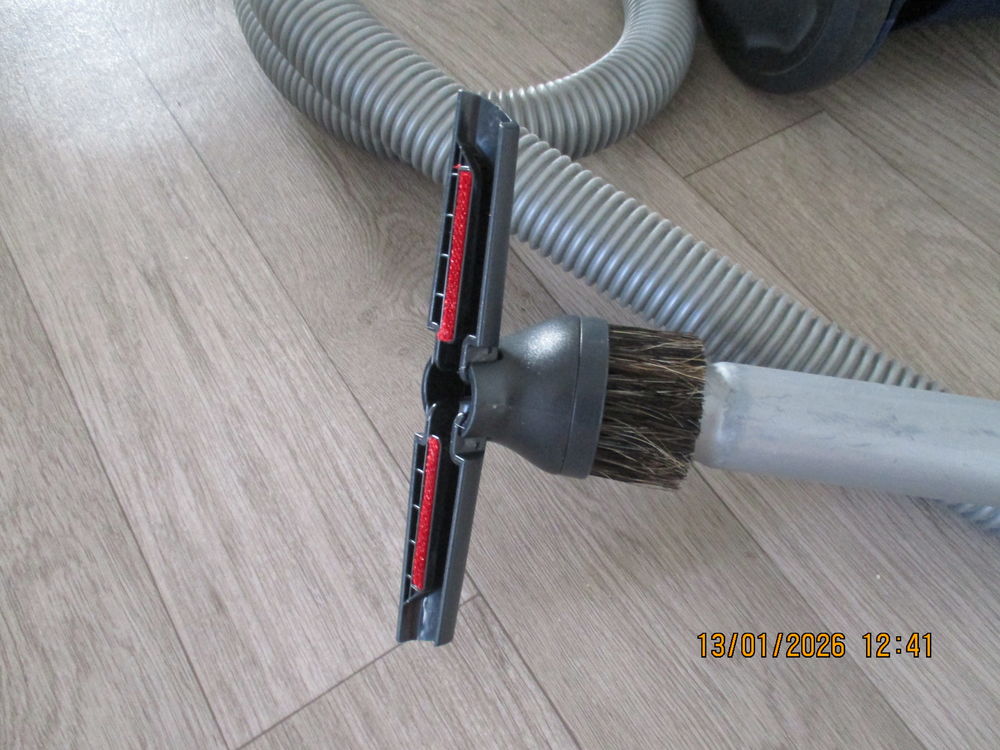 Aspirateur electrolux Electrom�nager