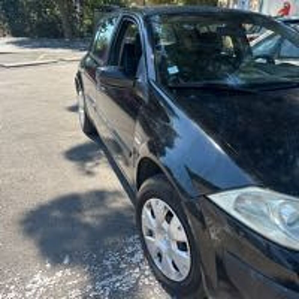 M&eacute;gane II M&eacute;gane 1.5 dCi 100 Confort Expression 2007 occasion 06140 Vence