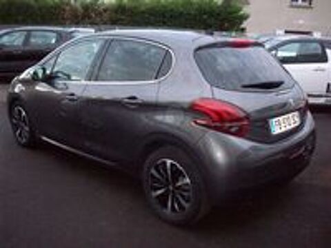 208 Peugeot tech edition 110 cv.camera.gps.... 2018 occasion 63200 Riom