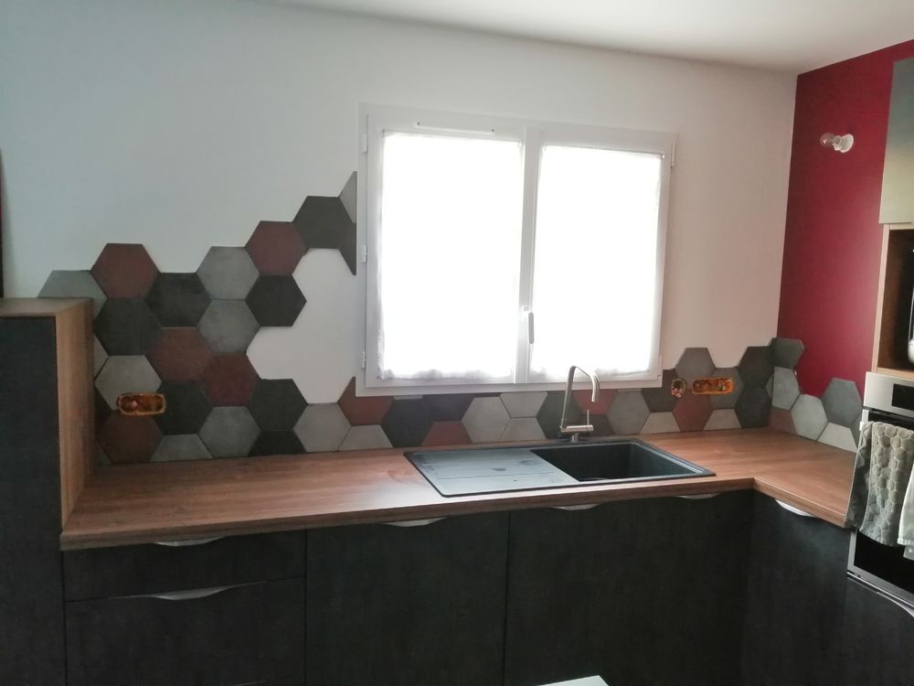 Fa&iuml;ence int&eacute;rieur hexagonal Aubade Décoration