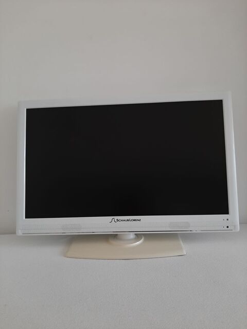 Téléviseur blanc SHAUBLORENZ 35 Cannes (06)