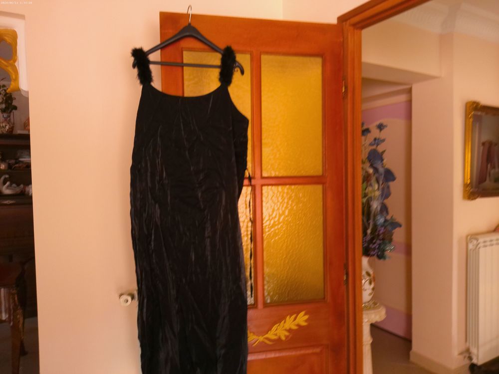 Lot de 30 robes neuves de soir&eacute;e grande taille Vêtements