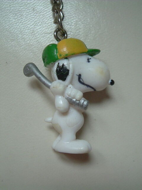 Porte clef SNOOPY golfeur 4 S�lestat (67)