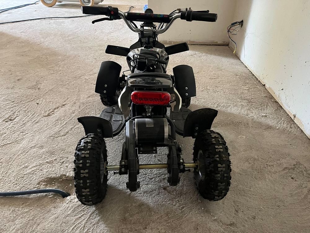 Quade &eacute;lectrique Jeux / jouets
