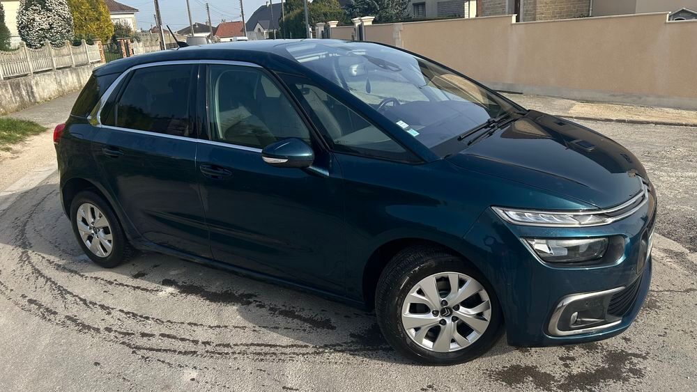 C4 Spacetourer 1.5l HDI blue feel eat 8 2020 occasion 51120 S&eacute;zanne