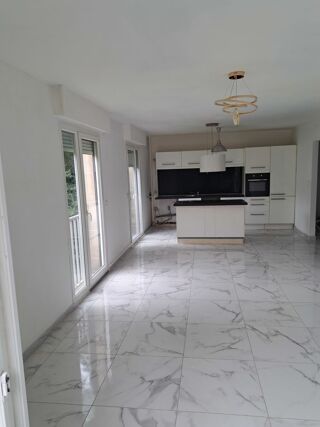  Appartement  vendre 4 pices 87 m