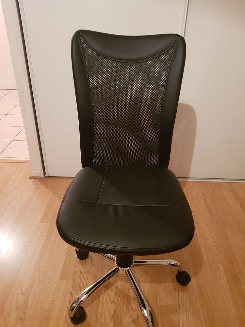 CHAISE DE BUREAU NOIR Meubles