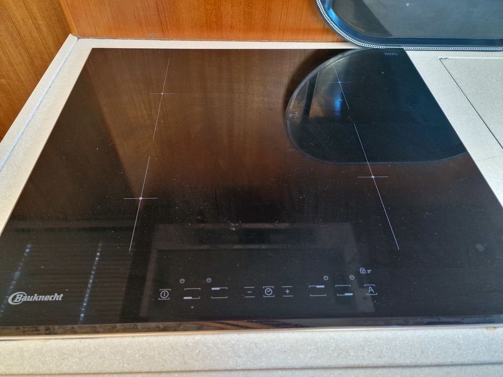 Table induction haut de gamme Bauknecht Electroménager