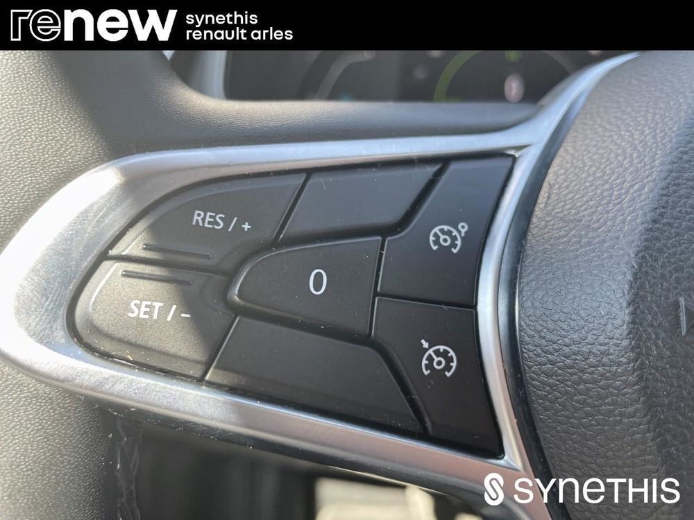 Clio V Clio E-Tech 140 - 21N Zen 2022 occasion 13200 Arles