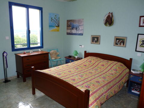 CHAMBRE A COUCHER et BUREAU 250 Mathonville (76)