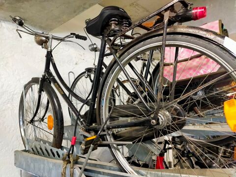Vélo très ancien  150 La Rochelle (17)