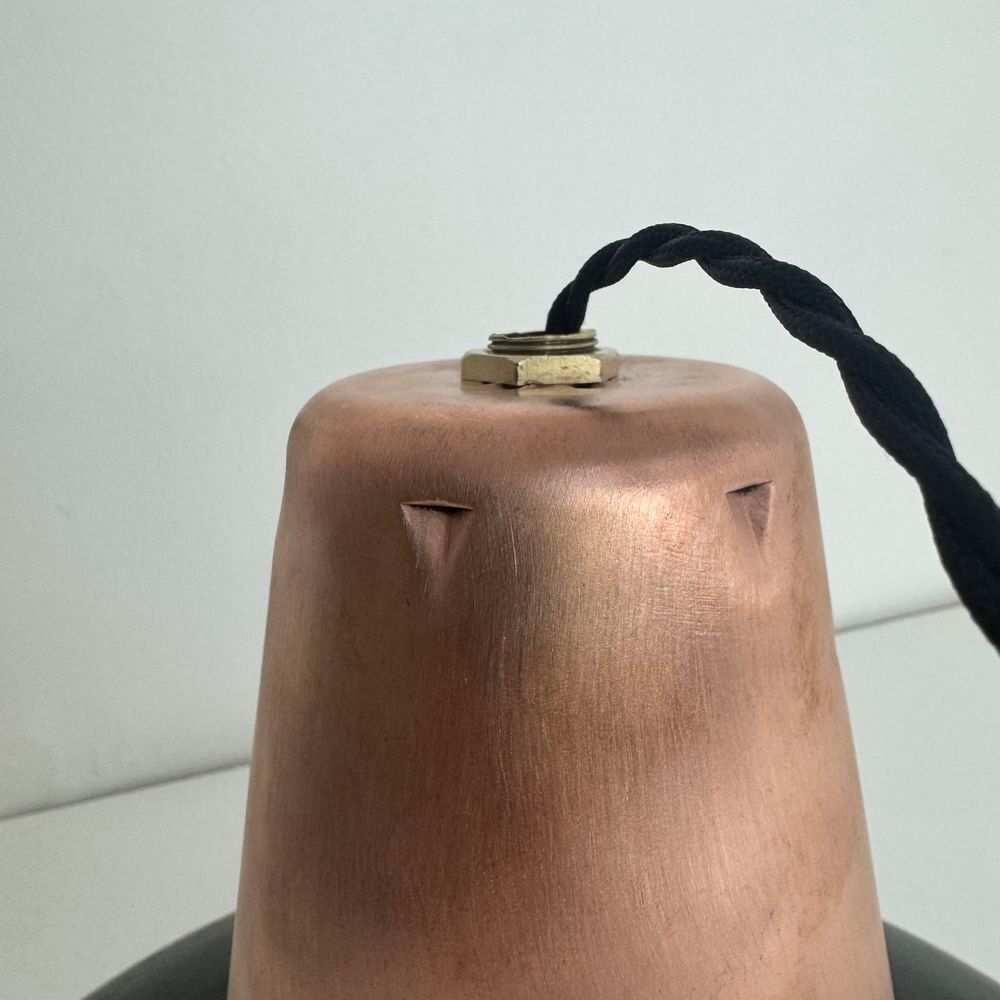 PAIRE D'ANCIENNES SUSPENSIONS EMAILL&Eacute;ES " MAZDA " 35 CM INDU Décoration