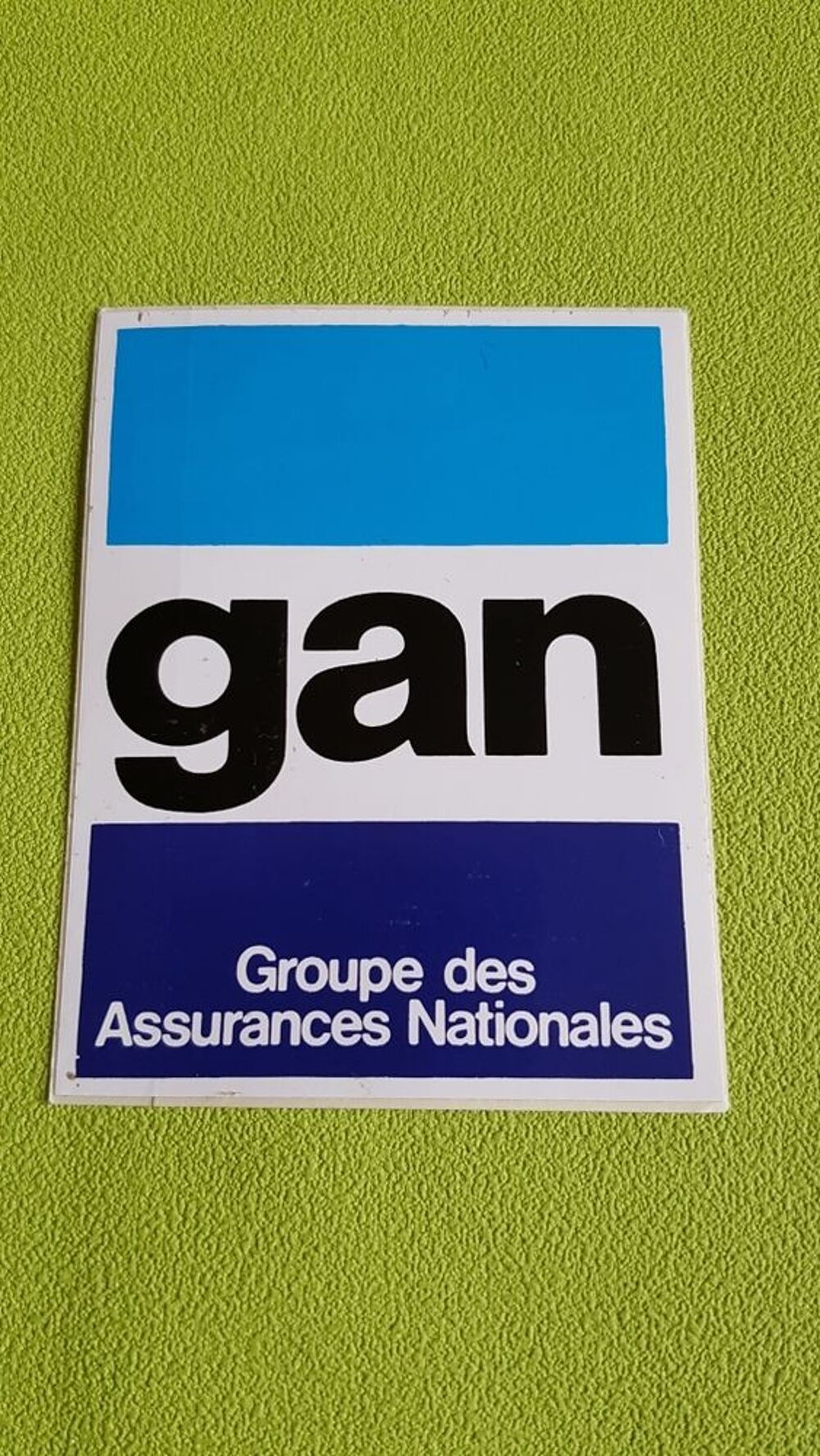 AUTOCOLLANT GAN 