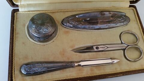 Ancien coffret de manucure en argent 10 Paris 13 (75)