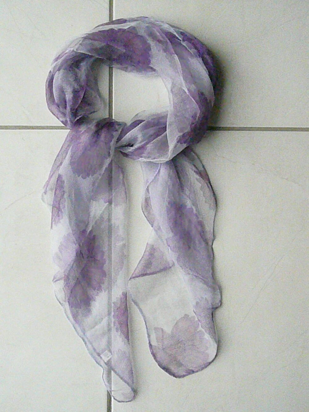Foulard mauve Maroquinerie
