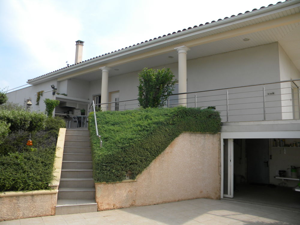 Vente Villa Magnifique villa de 156?m² Puissalicon