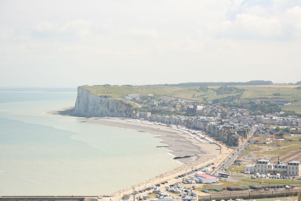   face mer pour les vacances    à       Mers les Bains (80350) Picardie, Mers-les-Bains (80350)