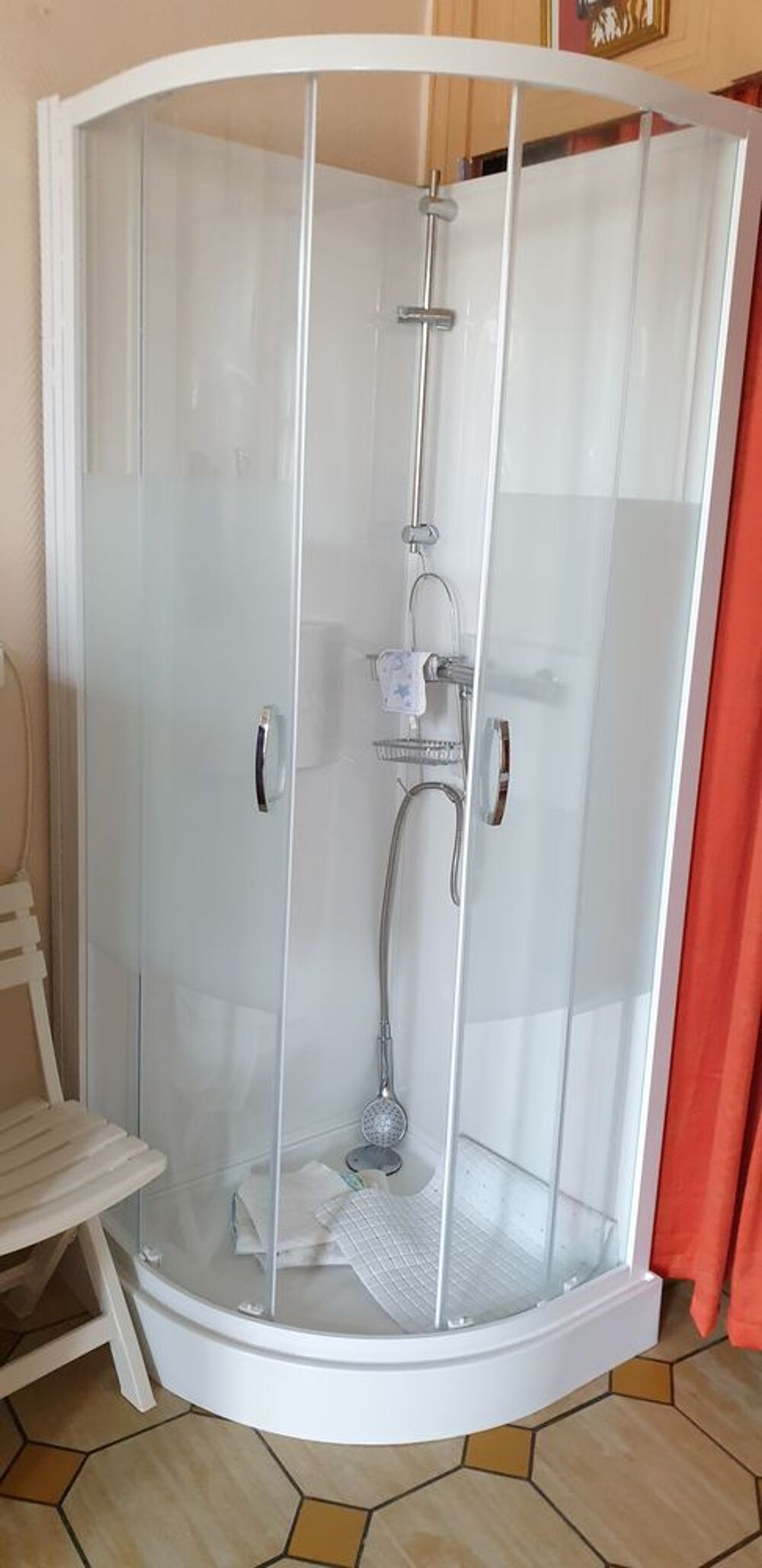 CABINE DE DOUCHE NEUVE Meubles