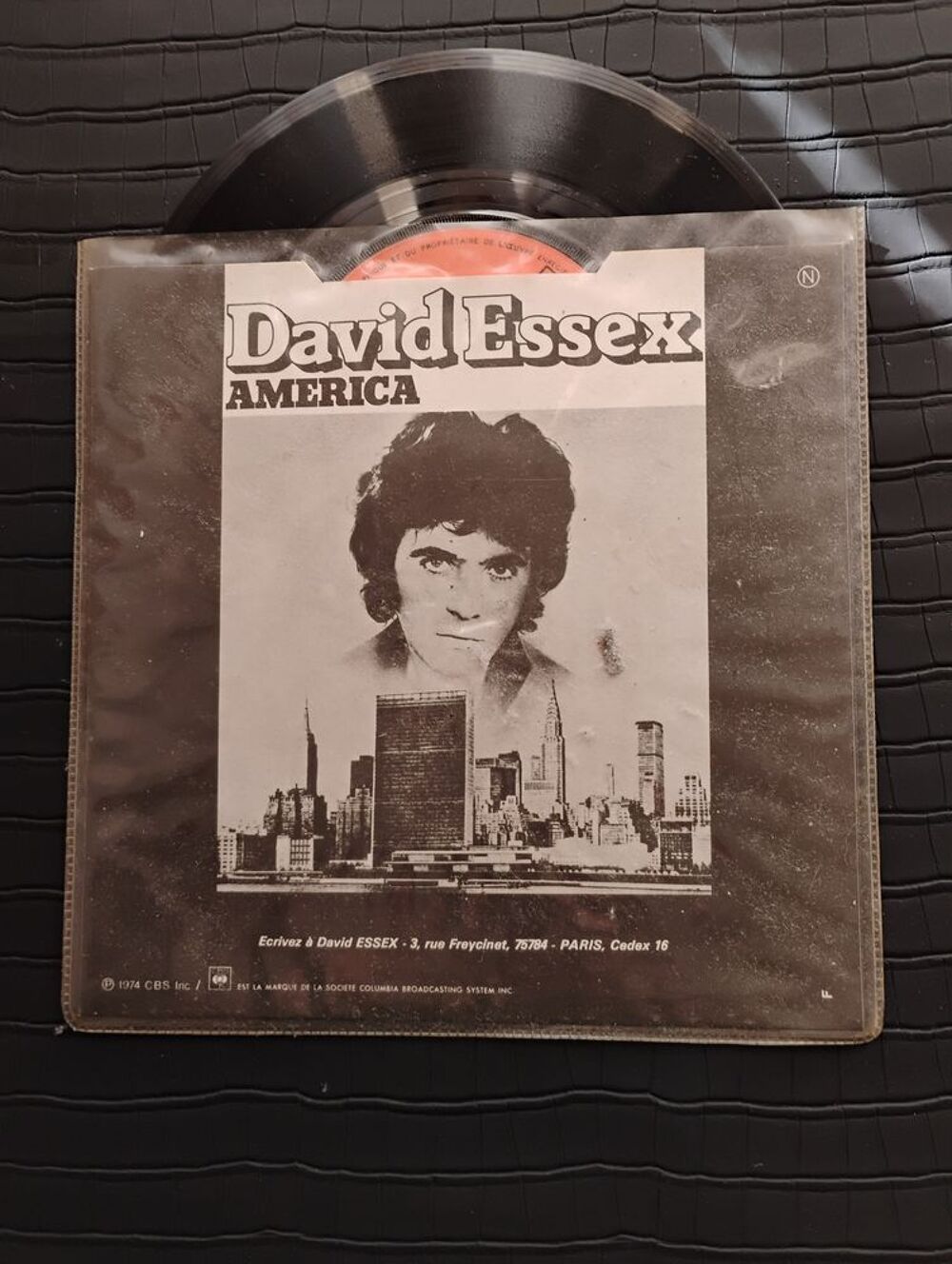 Lot de 45t/vari&eacute;t&eacute;s &eacute;trang&egrave;res CD et vinyles