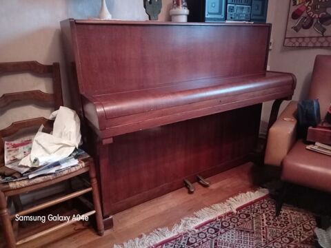 Piano d tude Gaveau (MAG).cadre mtallique.bon tat. 380 Fleury-les-Aubrais (45)